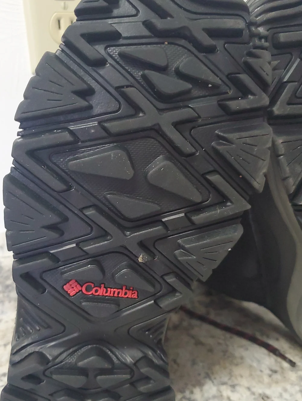 COLUMBIA Mens/ TEEN BOY insulated winter boots